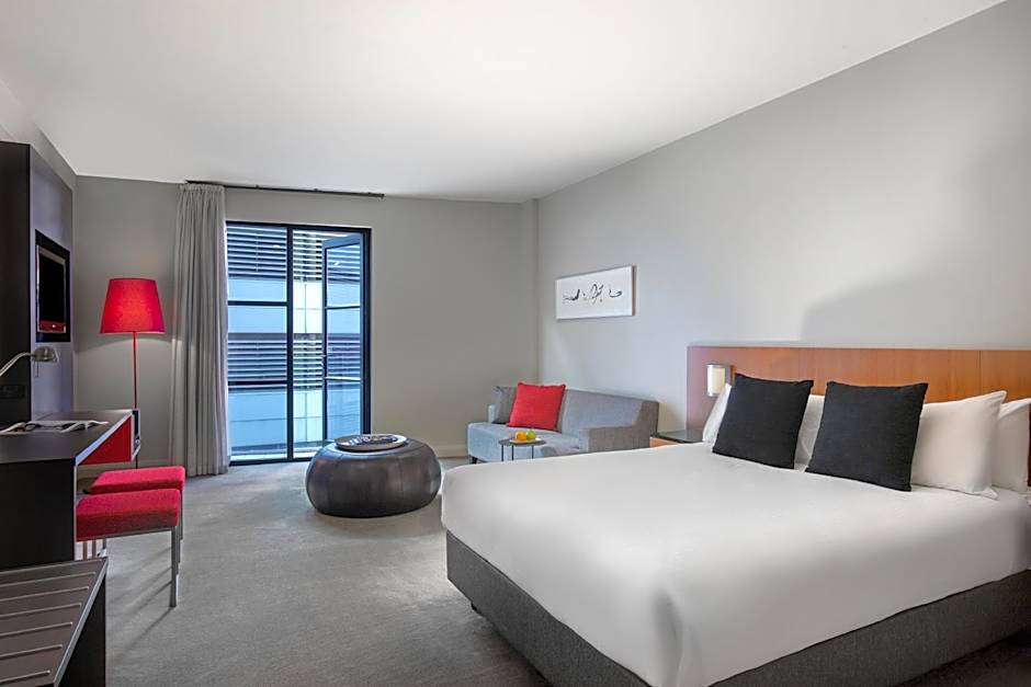 Mantra Hindmarsh Square