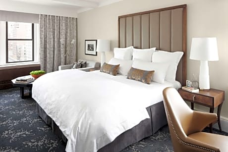 Grand Deluxe King Bed