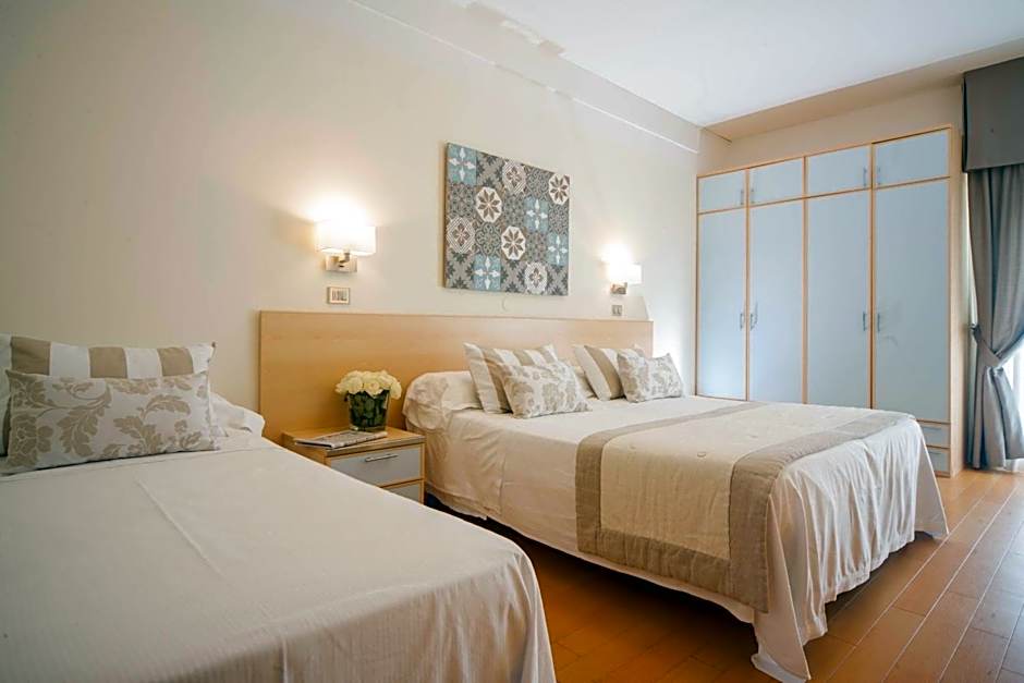 Hotel Mon Cheri
