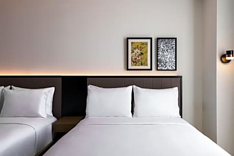 Concierge Level Double Room with Two Double Beds - Concierge Lounge Access