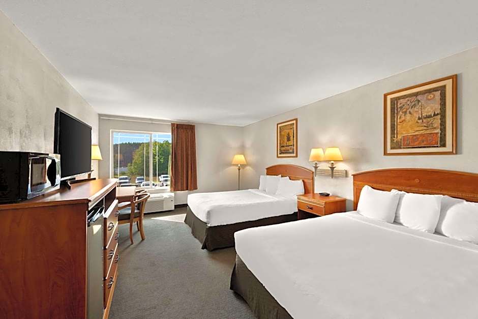 Rodeway Inn & Suites