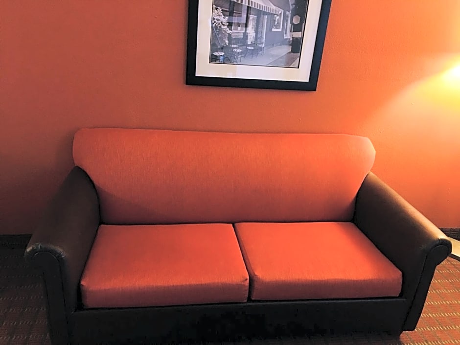 Holiday Inn Express Hotel & Suites Laurinburg by IHG