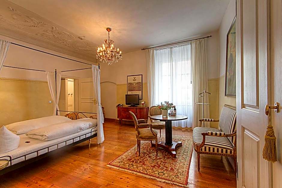 Hotel Orphee - Großes Haus