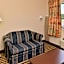 Econo Lodge Inn & Suites