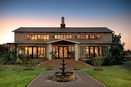 The Highlander Hotel Dullstroom