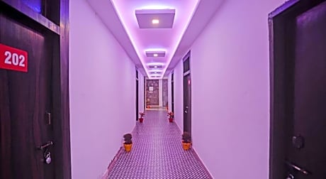 Hotel O Shri Nanadan Palace