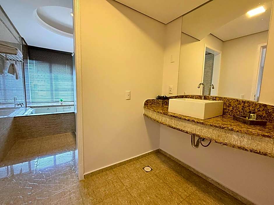 Continental Inn Hotel