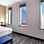 Hampton Inn By Hilton & Suites Denver Downtown Convention Center