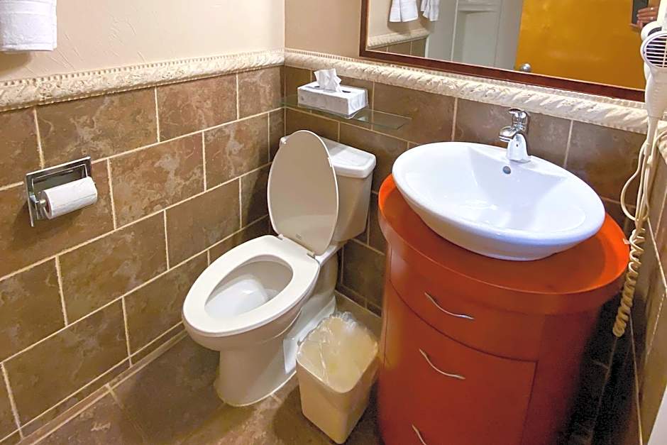 Econo Lodge Inn & Suites Old Saybrook - Westbrook