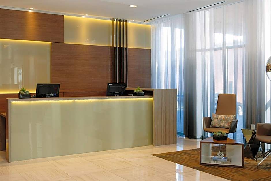 AC Hotel Kansas City Plaza