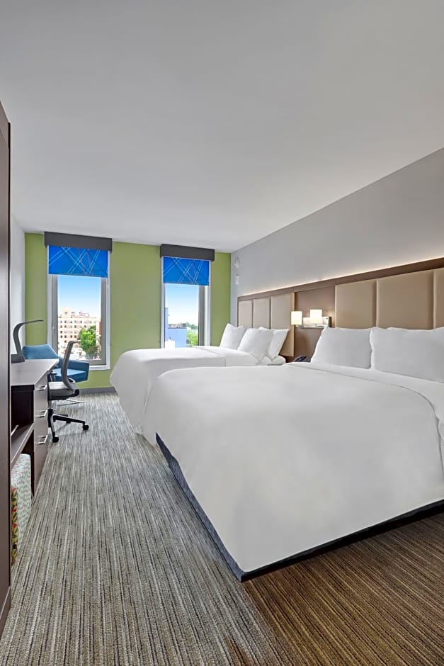 Hotel 1200