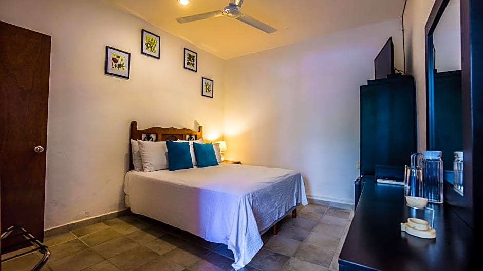 Bric Hotel & Spa – Playa del Carmen, TX
