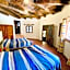 Residencia estilo Californiana Jardín de los Soles