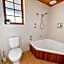 Coonawarra Place Motor Inn
