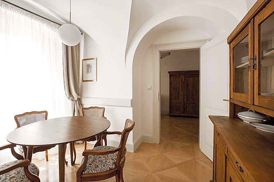Hotel Nerudova 211