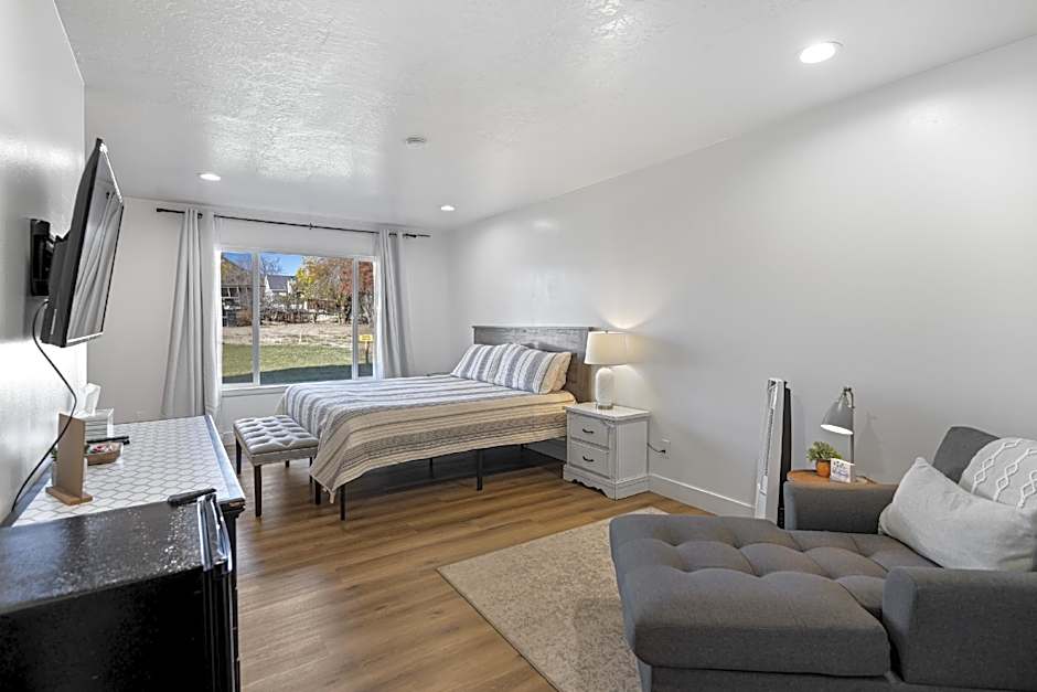 Happy Trails Bed and Breakfast