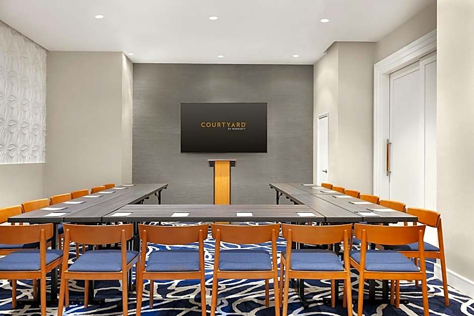 Courtyard by Marriott New York Manhattan/Chelsea