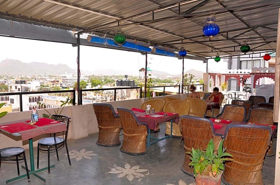 Jag Niwas Guest House