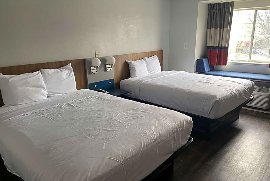 Microtel Inn & Suites by Wyndham Atlanta Airport