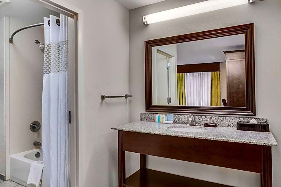 Hampton Inn By Hilton Ozark