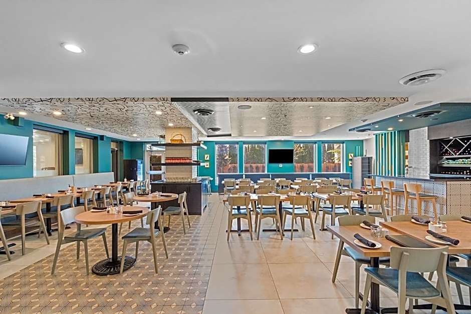 Holiday Inn Hotel & Suites Surrey East - Cloverdale By IHG