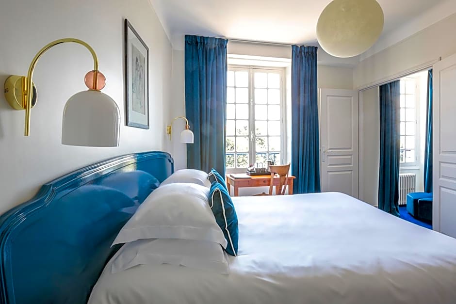 Hôtel De La Poste & Du Lion D'or