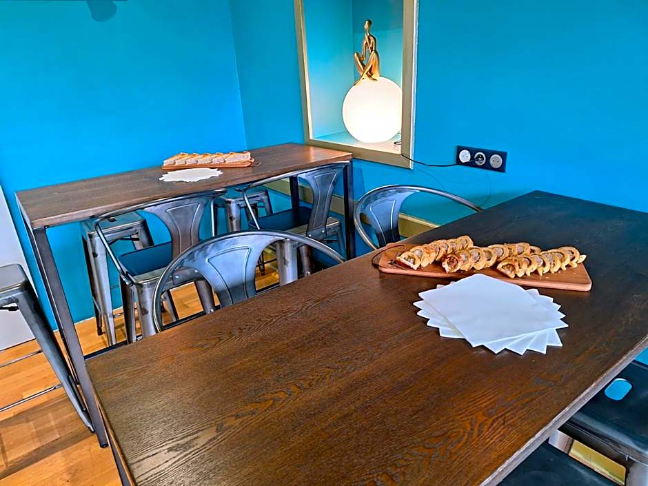 Hotel Bar Restaurant Saint Paul