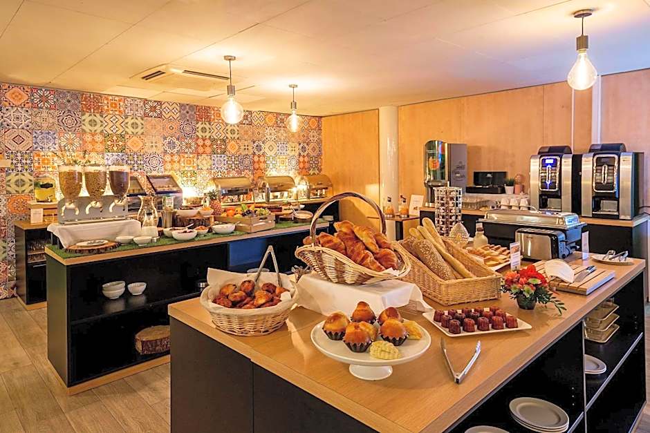 Le M & Spa Bordeaux Aeroport by Hotels & Preference