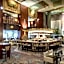 Hilton Cincinnati Netherland Plaza