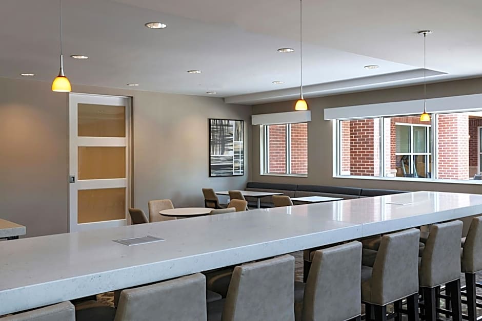 Residence Inn by Marriott Omaha Aksarben Village