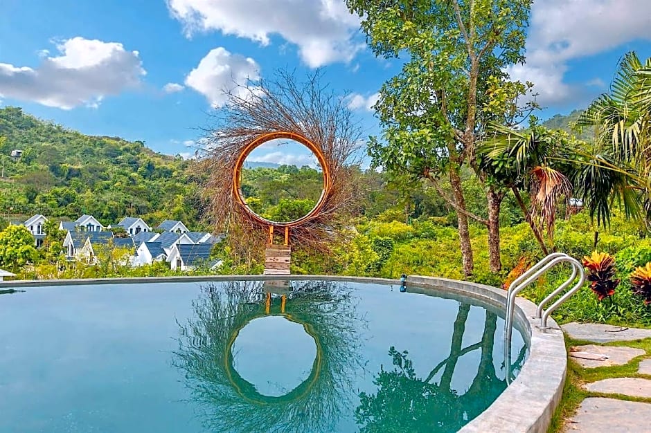 ROSE Villas & Resort Ba Vi 