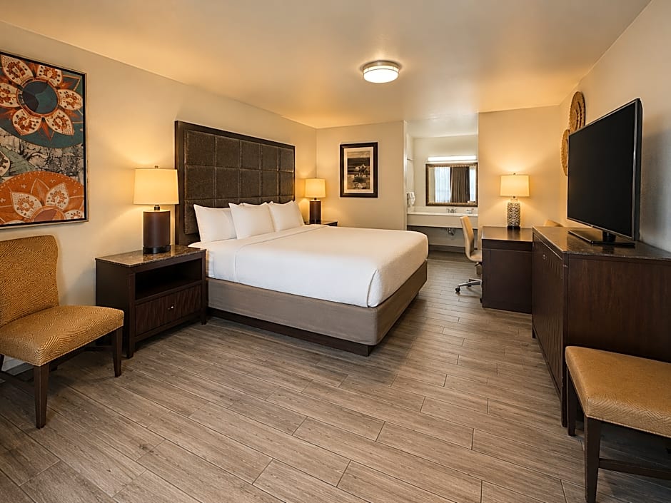 Magnuson Grand Hotel & Conference Center Tyler