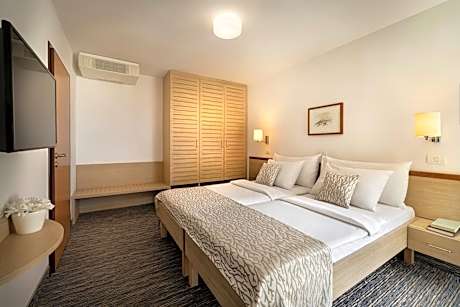 Junior Suite for 2+2 - Hotel