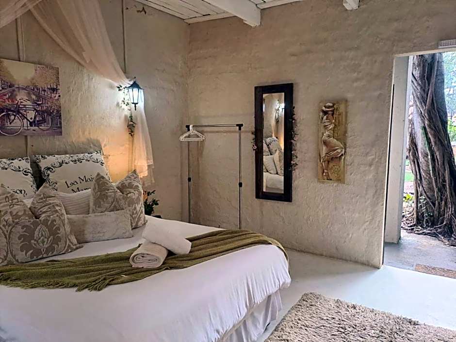 Shangrila-innibos Country Lodge