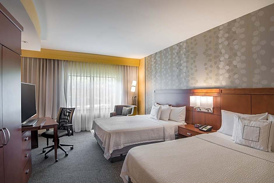 Courtyard by Marriott Waldorf