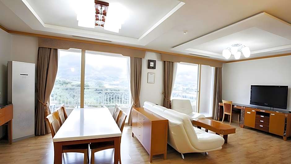 The K Jirisan Family Hotel