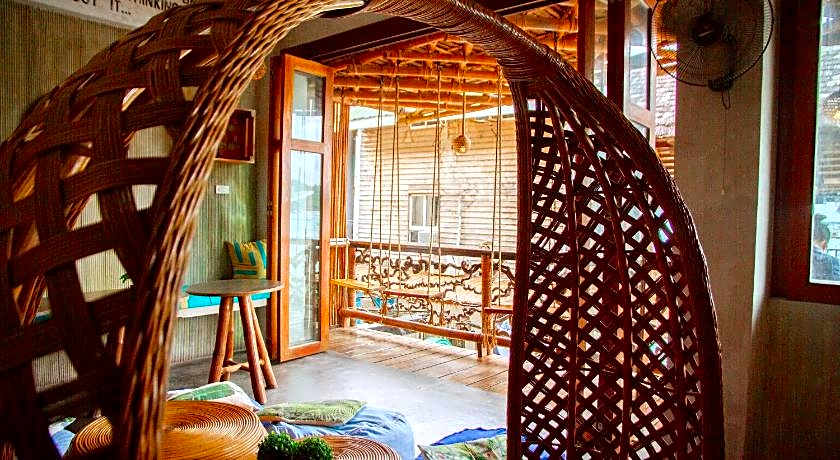 Happiness Hostel El Nido