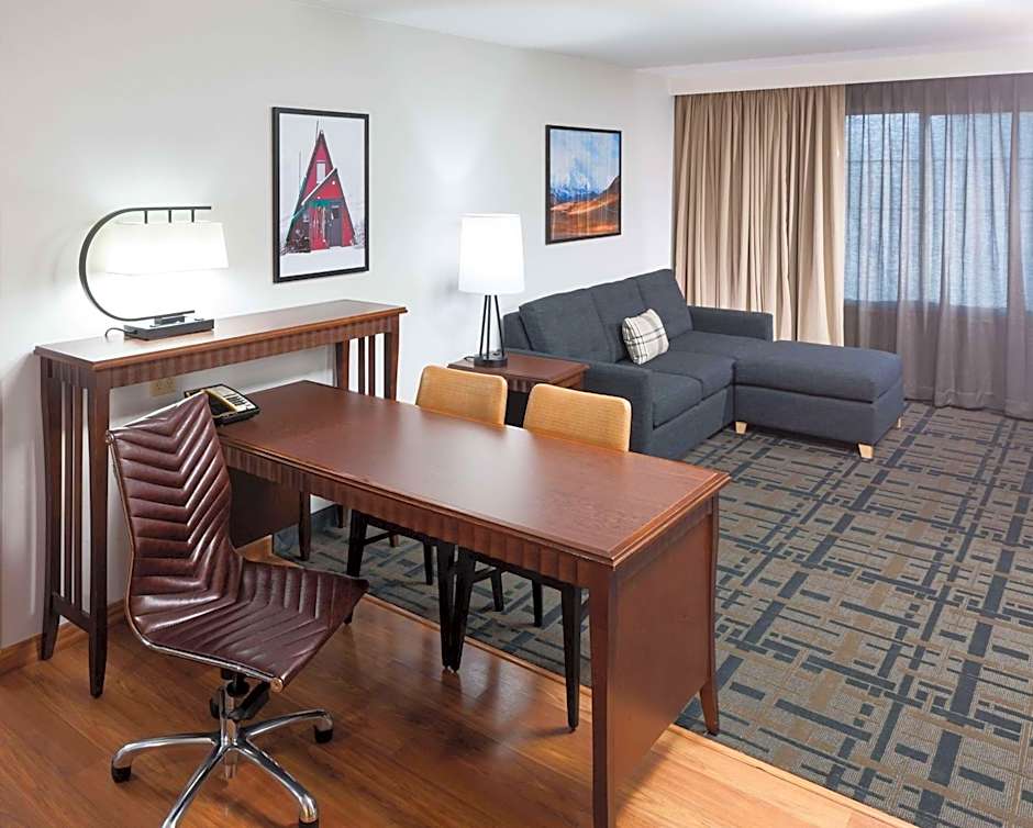Embassy Suites By Hilton Anchorage
