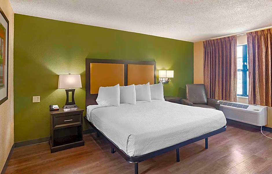 Extended Stay America Suites - Palm Springs - Airport