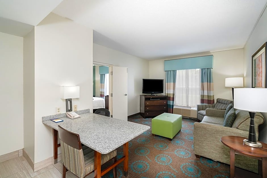 Hampton Inn & Suites Mooresville