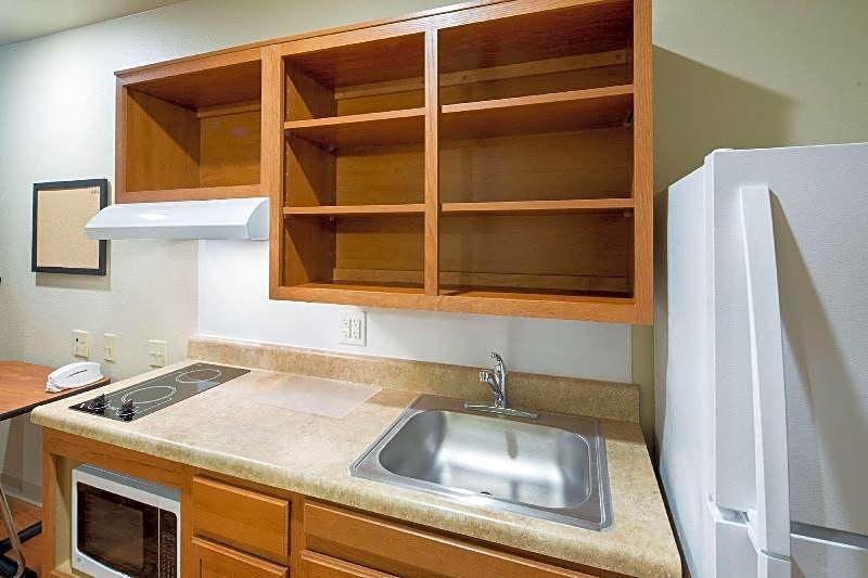 WoodSpring Suites Fort Lauderdale