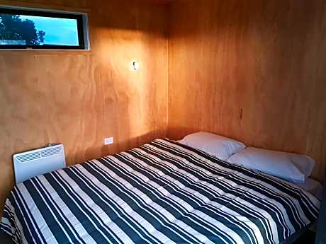 Queen Room with Shared Bathroom