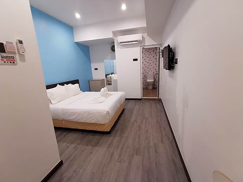 TT Dorf Hotel (Matang)