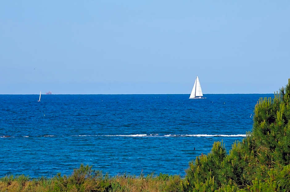 Hotel-Residence- Le Dune Breakfast & private beach included
