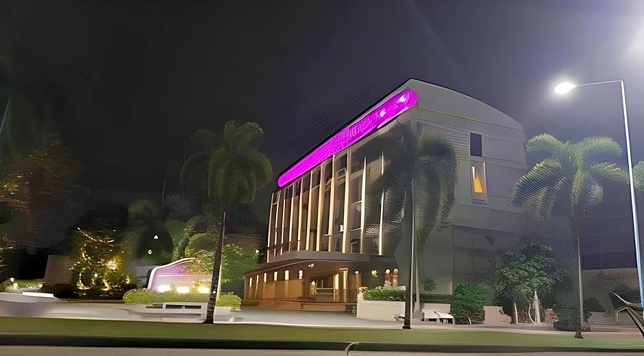 Western Grand Hotel Ratchaburi