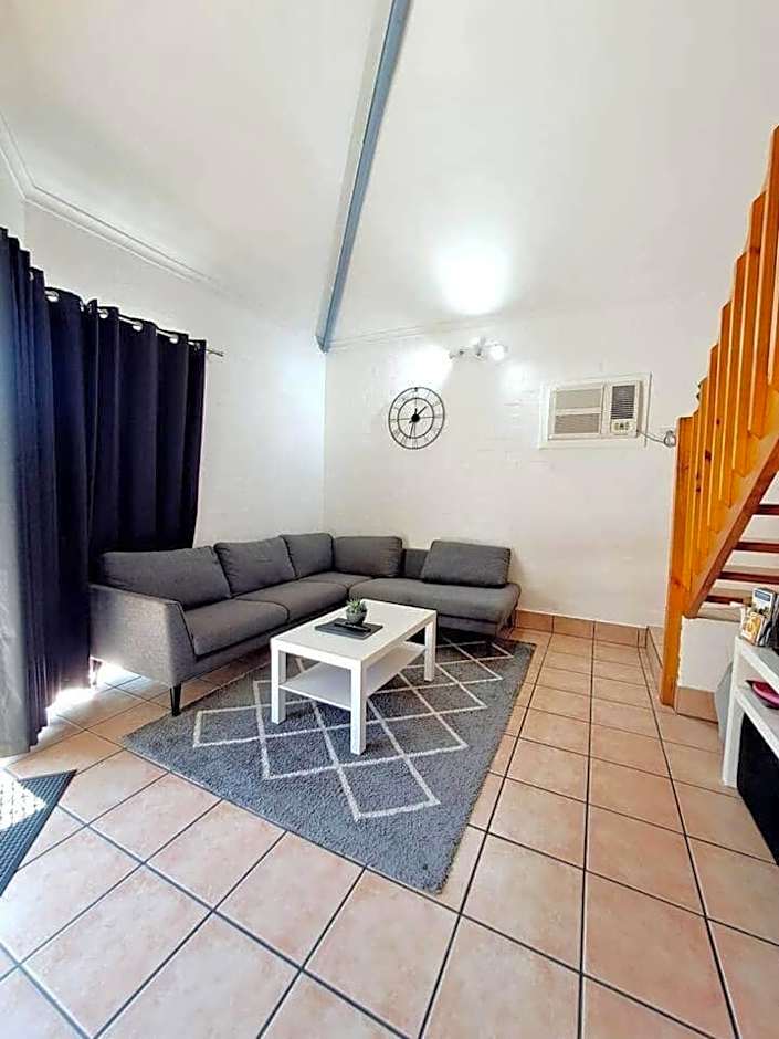 Carras Loft Villa Near the Sea Sleeps 5