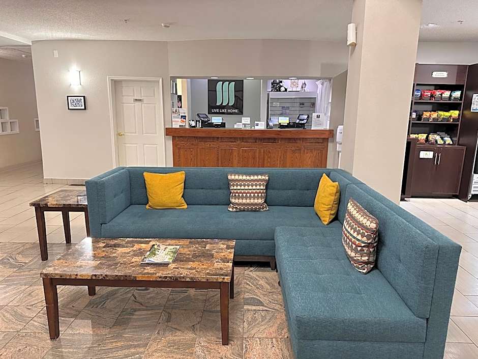 MainStay Suites Madison Airport