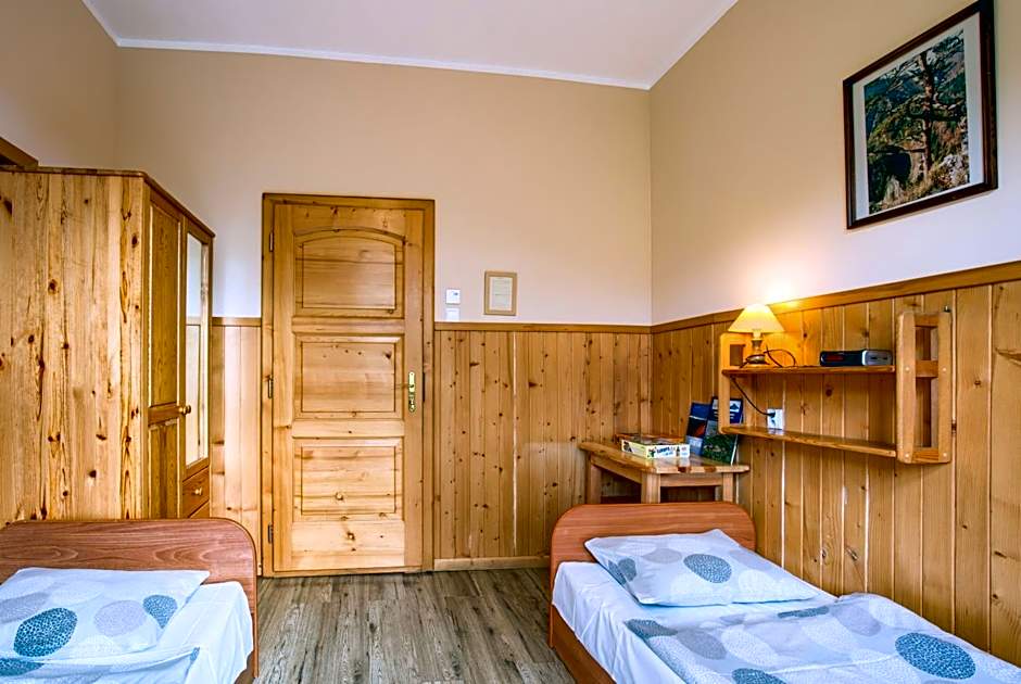 Schronisko PTTK Trzy Korony