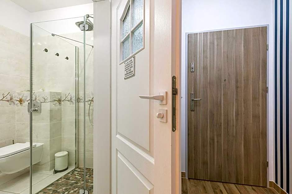 Apartament Holiday 8/25