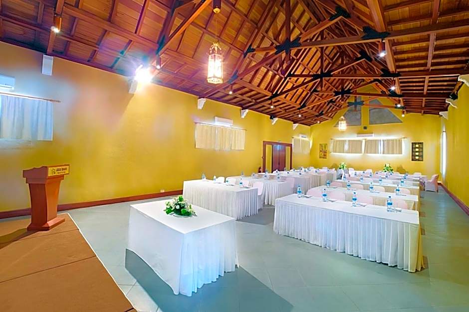 Jalsa Beach Hotel & Spa